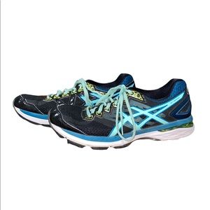 ASICS women’s running shoes